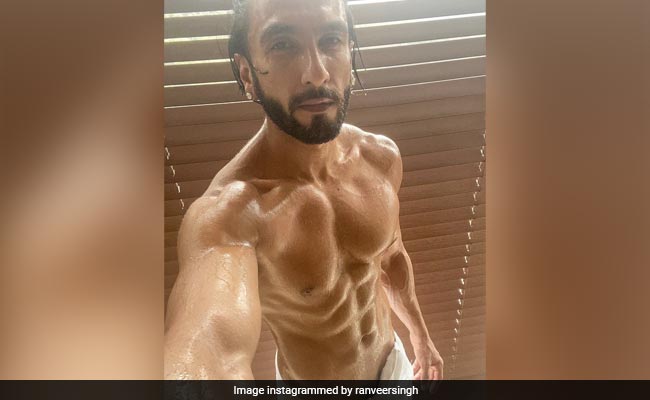 Madhavan's ROFL Comment On Ranveer Singh's Post Is A Winner. Mic Drop