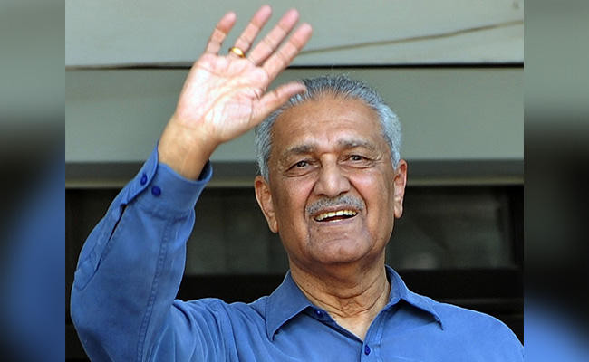 Pakistan's Nuclear Scientist AQ Khan Dies At 85