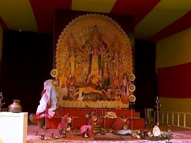 No Mask, No Entry At Delhi's Oldest Durga Puja