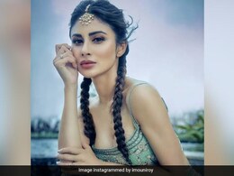 Mouni Roy Starts Off The Week With Everything Delicious And Italian