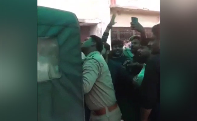 J&K Students, Arrested For Celebrating Pak Win, Attacked At Agra Court
