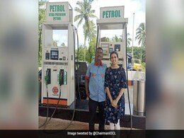 Petrol Pump Attendant's Daughter Makes It To IIT Kanpur Petrol Pump Attendant's Daughter Makes It To IIT Kanpur