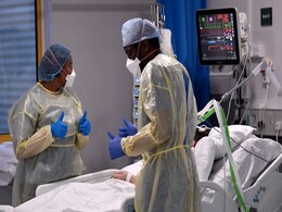 UK Fears Hospital Crisis As Covid Cases Cross 200,000 For First Time UK Fears Hospital Crisis As Covid Cases Cross 200,000 For First Time