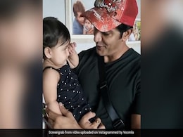 करणवीर बोहरा ने बेटी वैनेसा संग शेयर किया क्यूट वीडियो, बाप बेटी का प्यार देख फैन्स के यूं आए रिएक्शन... करणवीर बोहरा ने बेटी वैनेसा संग शेयर किया क्यूट वीडियो, बाप बेटी का प्यार देख फैन्स के यूं आए रिएक्शन...