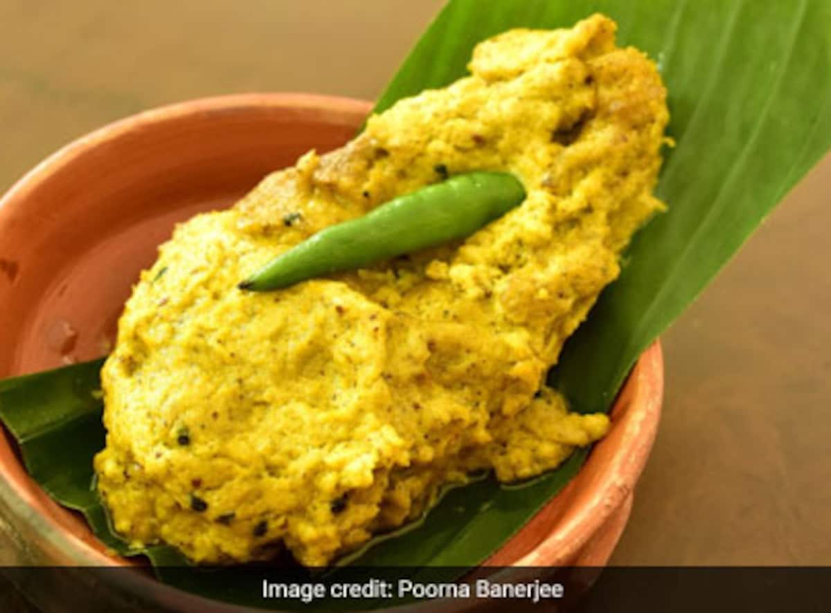 Shorshe Ilish: The One Bengali Fish Recipe You Need to Learn ...