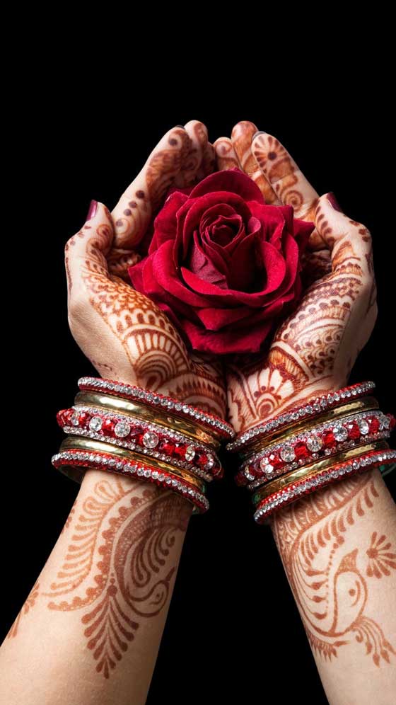 Karva Chauth 2021: From Quick And Light to Gorgeous Mehendi Designs, Here Are 10 Ideas