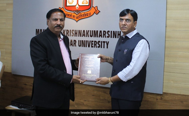 Health Minister Mansukh Mandaviya Gets PhD In Political Science