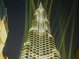 कोलकाता के 'बुर्ज खलीफा' में क्यों बंद हुआ लेजर लाइट शो? कोलकाता के 'बुर्ज खलीफा' में क्यों बंद हुआ लेजर लाइट शो?