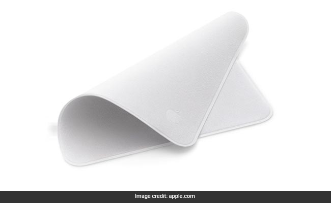iPhone और iPad साफ करने के लिए Apple बेच रहा Polishing Cloth, कीमत जान उड़े लोगों होश, बोले- मज़ाक है क्या ?