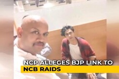 Man In Viral Selfie With Aryan Khan Is... Maharashtra Minister's Claim Man In Viral Selfie With Aryan Khan Is... Maharashtra Minister's Claim