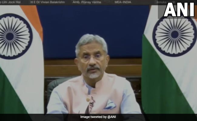 "Looking Forward": S Jaishankar Welcomes Tajikistan Foreign Minister