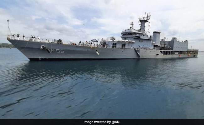 श्रीलंकाई नौसेना ने अवैध रूप से मछली पकड़ने के आरोप में 43 भारतीय मछुआरों को किया गिरफ्तार