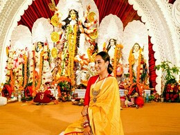 Durga Puja 2021: Inside Rani Mukerji's Navami Festivities. See Trending Pics Durga Puja 2021: Inside Rani Mukerji's Navami Festivities. See Trending Pics