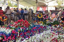 Karnataka Chief Minister's Final Salute As Actor Puneeth Rajkumar Paid Last Respects Karnataka Chief Minister's Final Salute As Actor Puneeth Rajkumar Paid Last Respects