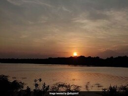 Flood Alert In Chennai's Suburbs As Poondi Reservoir Nears Full Capacity Flood Alert In Chennai's Suburbs As Poondi Reservoir Nears Full Capacity