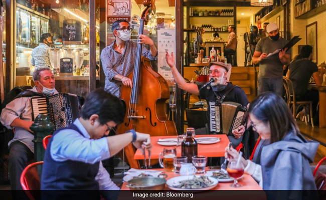 After 18 Months, Australia Is About to Allow Citizens To Leave