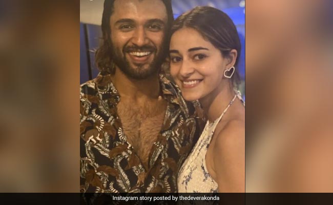 How Vijay Deverakonda Wished Ananya Panday On Her Birthday