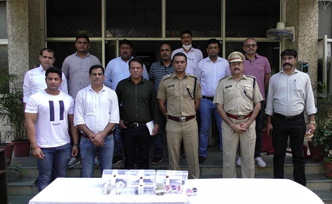 Delhi: द्वारका इलाके में मुठभेड़ के बाद कुख्यात हथियार सप्लायर गिरफ्तार