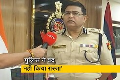 पुलिस ने बंद नहीं किया दिल्ली का रास्ता:  NDTV से बोले दिल्ली पुलिस कमिश्नर राकेश अस्थाना पुलिस ने बंद नहीं किया दिल्ली का रास्ता:  NDTV से बोले दिल्ली पुलिस कमिश्नर राकेश अस्थाना