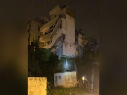 अचानक झुक गई हाई-राइज़ बिल्डिंग, खाली करानी पड़ी इमारत; बेंगलुरु में दिख रही नई समस्या अचानक झुक गई हाई-राइज़ बिल्डिंग, खाली करानी पड़ी इमारत; बेंगलुरु में दिख रही नई समस्या