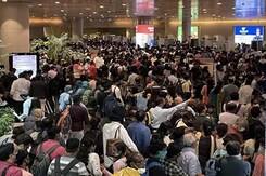 Watch: Mumbai Airport This Morning = Chaos, Missed Flights Watch: Mumbai Airport This Morning = Chaos, Missed Flights