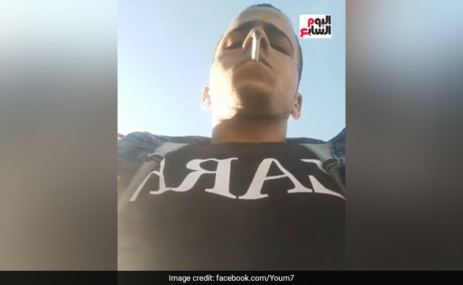 Thief Broadcasts His Face To Thousands After Snatching Phone, Arrested