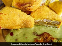 How To Make Aloo Bread Pakoda; A Yummy Fulfilling Snack To Sate Your Cravings