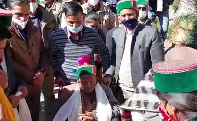 104-Year-Old Man, Country's First Voter, Casts Vote In Himachal Bypoll