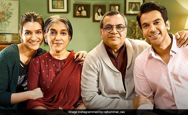 <I>Hum Do Hamare Do</i> Review: Kriti Sanon's Is Most Noteworthy Performance In Unfunny Caper