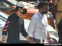 आर्यन खान को ड्रग्स केस में बेल मिलने पर बॉलीवुड से किसने क्या बोला? आर्यन खान को ड्रग्स केस में बेल मिलने पर बॉलीवुड से किसने क्या बोला?