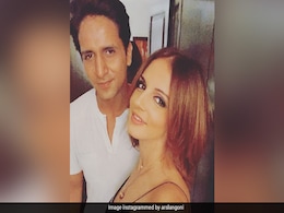 "Happy Birthday, Darling": To Sussanne Khan, With Love From Rumoured Boyfriend Arslan Goni "Happy Birthday, Darling": To Sussanne Khan, With Love From Rumoured Boyfriend Arslan Goni