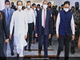 "Complainant Absconding": Uddhav Thackeray's Dig At Mumbai Ex-Top Cop "Complainant Absconding": Uddhav Thackeray's Dig At Mumbai Ex-Top Cop