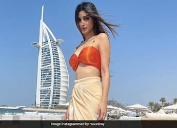 Mouni Roy Is Relishing A Plateful Of This Italian Dish And It Is Making Us Slurp Mouni Roy Is Relishing A Plateful Of This Italian Dish And It Is Making Us Slurp