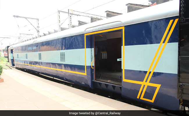 Air-Conditioned Local Trains To Run On Mumbai Trans-Harbour From Thursday
