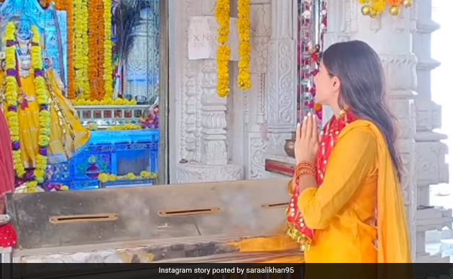 Navratri 2021: Sara Ali Khan Offers Prayers At Udaipur's Karni Mata Temple