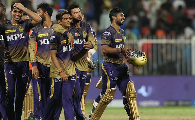 IPL 2022: केकेआर को लगा झटका, दो बड़े दिग्गज शुरूआती 5 मैच से हुए बाहर