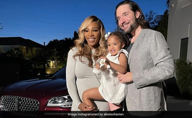 6-Month Paternity Leave Is For 'Losers,' Said Venture Capitalist. Alexis Ohanian's Rejoinder