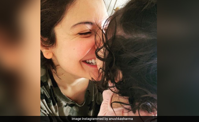 Anushka Sharma's Ashtami Post, Featuring Daughter Vamika, Is Everything