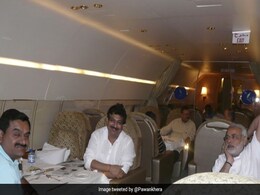 On Minister's "Fly In Luxury" Dig At Gandhis, Congress Shares Old PM Pic On Minister's "Fly In Luxury" Dig At Gandhis, Congress Shares Old PM Pic