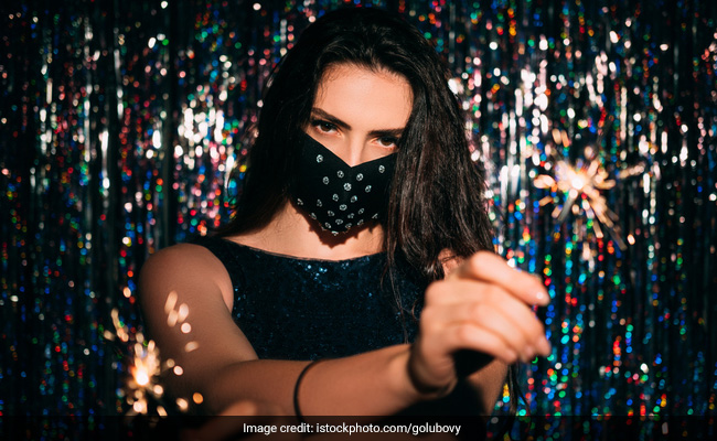 Festive Season 2021: 5 Ways The Face Mask Is Going To Be Your Favourite Fashion Accessory