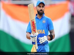 शमी को ट्रोल करने वालों को किंग कोहली ने दिया करारा जवाब, लोगों ने कहा- मेरा कैप्टन! शमी को ट्रोल करने वालों को किंग कोहली ने दिया करारा जवाब, लोगों ने कहा- मेरा कैप्टन!