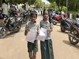 दो बच्चों ने अधिकारियों को शराब की दुकान हटाने के लिए कहा, तुरंत हुआ एक्शन  दो बच्चों ने अधिकारियों को शराब की दुकान हटाने के लिए कहा, तुरंत हुआ एक्शन