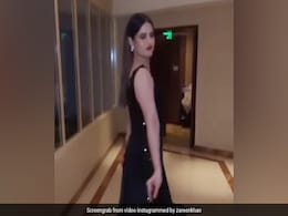 नई ड्रेस पहन यूं खुशी से झूमती नजर आईं Zareen Khan, बार-बार देखा जा रहा Video नई ड्रेस पहन यूं खुशी से झूमती नजर आईं Zareen Khan, बार-बार देखा जा रहा Video