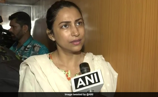 'मेरे पति और परिवार को खतरा, तीन लोगों ने की थी घर की रेकी' : समीर वानखेड़े की पत्नी ने की सुरक्षा की मांग