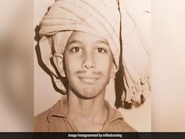 Photo में सिर पर गमछा बांधे ये बच्चा आज है इंडिया का टॉप मॉडल, पहचान सको तो हमें भी बताओ Photo में सिर पर गमछा बांधे ये बच्चा आज है इंडिया का टॉप मॉडल, पहचान सको तो हमें भी बताओ