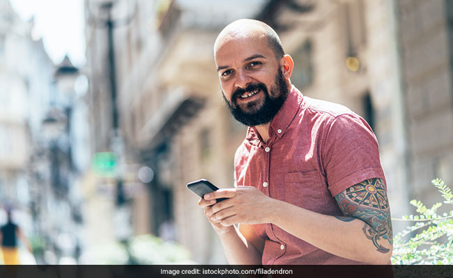 Be Bald and Be Free Day: आज है बाल्ड डे, रिसर्च में पता चला कम बाल वाले होते हैं इंटेलिजेंट