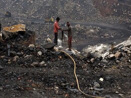 देश में कोयले की किल्लत पर NDTV से ऊर्जा मंत्री ने कहा, अक्टूबर के तीसरे हफ्ते तक स्थिति काबू में कर लेंगे देश में कोयले की किल्लत पर NDTV से ऊर्जा मंत्री ने कहा, अक्टूबर के तीसरे हफ्ते तक स्थिति काबू में कर लेंगे