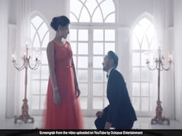 पवनदीप राजन और अरुणिता कांजीलाल के रोमांटिक सॉन्ग 'मंजूर दिल' का टीजर रिलीज, देखें Video पवनदीप राजन और अरुणिता कांजीलाल के रोमांटिक सॉन्ग 'मंजूर दिल' का टीजर रिलीज, देखें Video