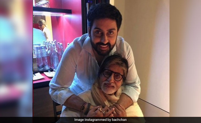 करवा चौथ पर अभिषेक बच्चन ने दिया सरप्राइज, अमिताभ बच्चन ने ब्लॉग में खोला राज