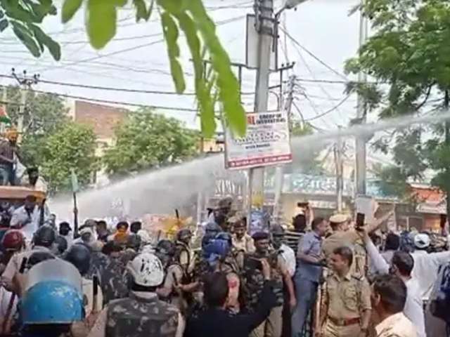 Punjab, Haryana To Buy Paddy From Tomorrow, Says Government Amid Protests